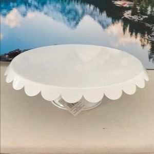 NWT White Metal Cake Stand